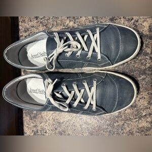 Josef Seibel runners, slate blue size 42/10.5